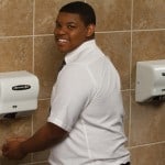 5 Reasons Commercial Hand Dryers Will Make You Smile