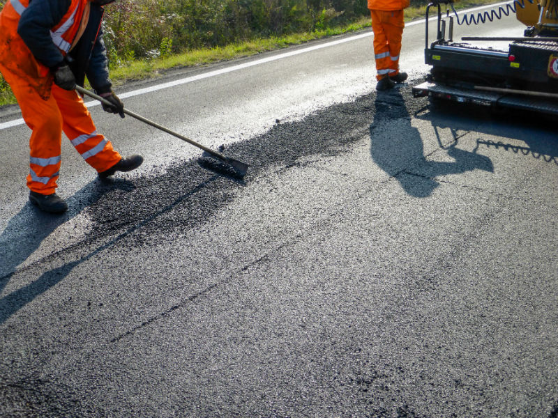 Addressing Problems Promptly by Calling an Asphalt Paving Company in Overland Park KS for Assistance